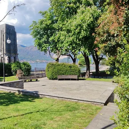 Appartamento Loggia Degli Innocenti Laura - Flat In The Center And Near The With Two Bedrooms Verbania