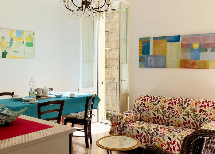 Loggia Degli Innocenti Laura - Flat In The Center And Near The With Two Bedrooms Appartement Verbania