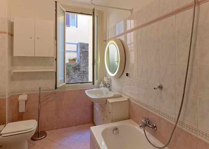 Loggia Degli Innocenti Laura - Flat In The Center And Near The With Two Bedrooms Appartement *